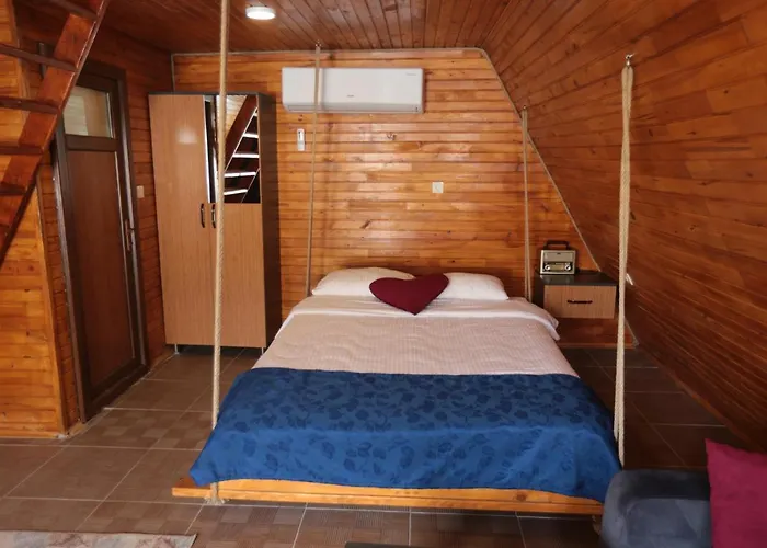 Celik Termal Butik * Ayaş