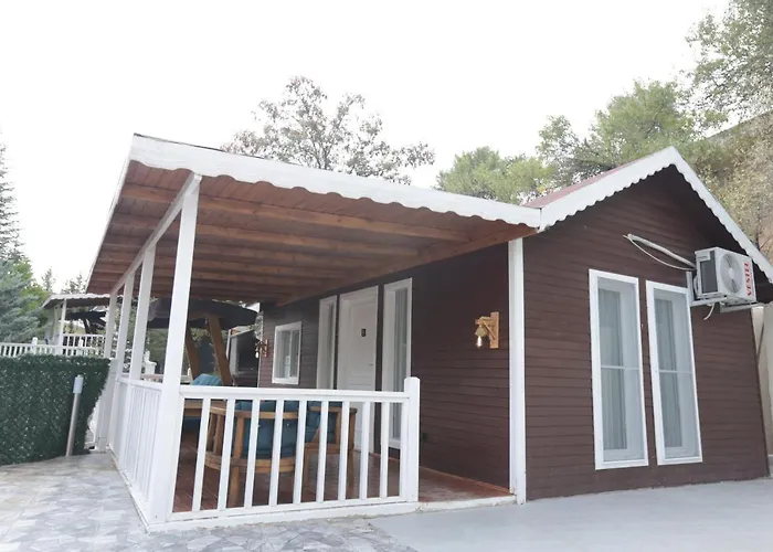 Hotel Celik Termal Butik Ayaş